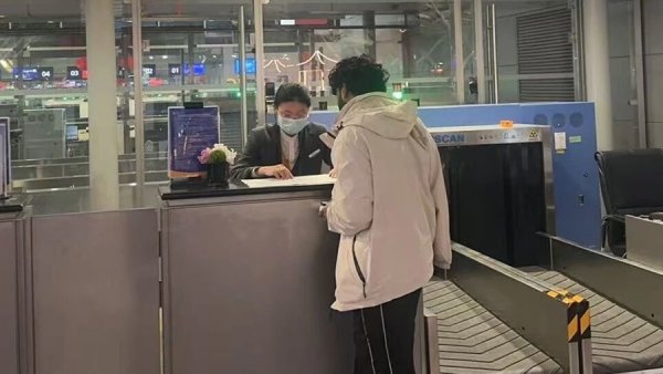 上海机场积极做好受中东局势影响航班旅客服务保障
