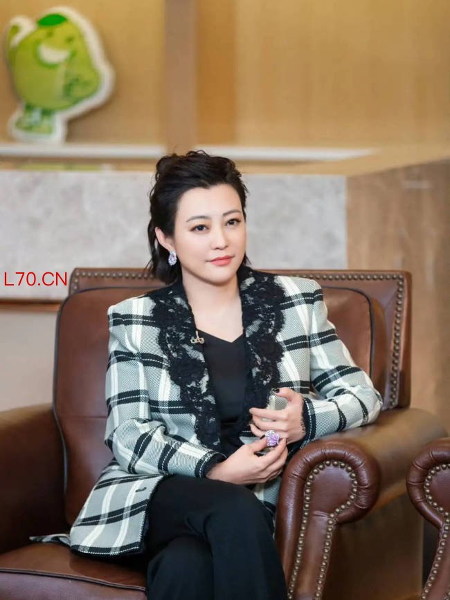 郝蕾说演员没工作都扎堆短剧了